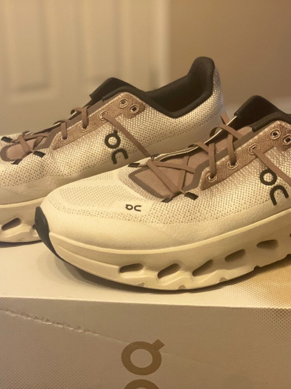 On Cloud Cloudtilt Sneakers Cream Taupe Cloudtec Phase Size 11 Womens
